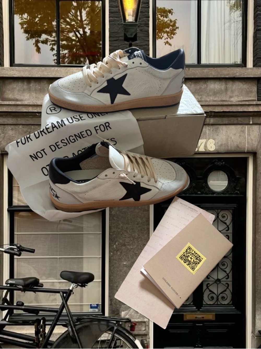 Golden goose ball star black and white